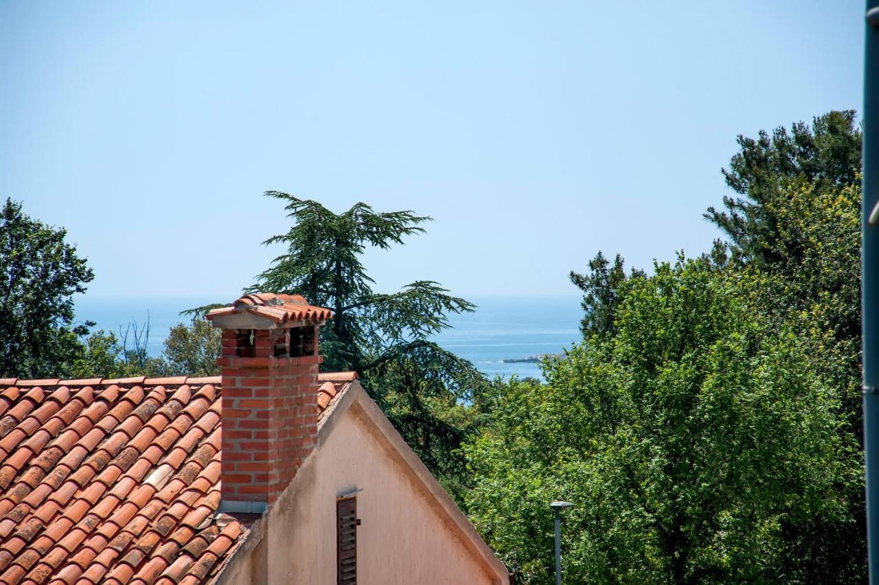 Apartments Modrusan Rovinj Bagian luar foto